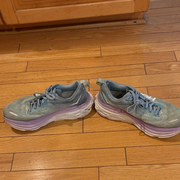 Hoka Bondi 8 Women's Athletic Shoes - Gray and Purple - Picture 5 of 5